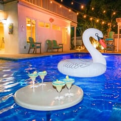 IRB Vice, golf cart, rooftop deck & heated pool