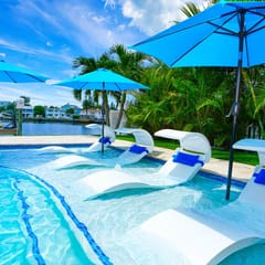 Paradise Lodge