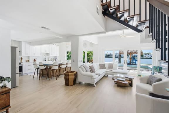 Paradise Cove - Image 1